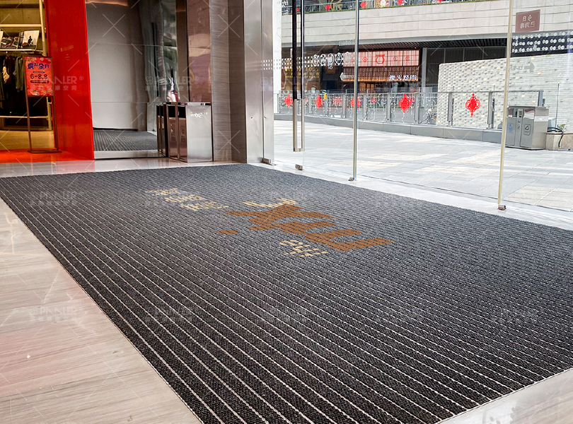 派勒安第斯-寬紋環(huán)扣鋁合金地墊